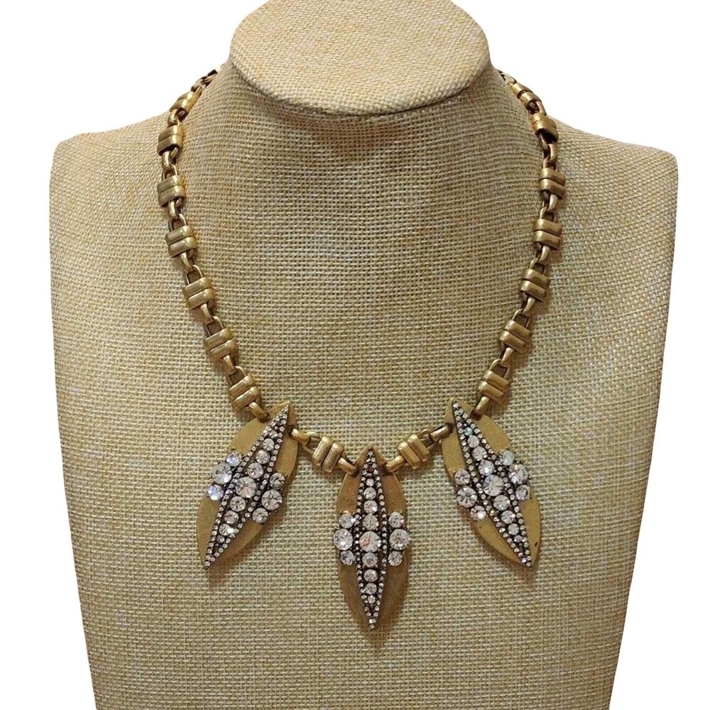 J. Crew Antique Gold Tone Crystal Leaf Statement Necklace Marquise Pendants New - Picture 3 of 10